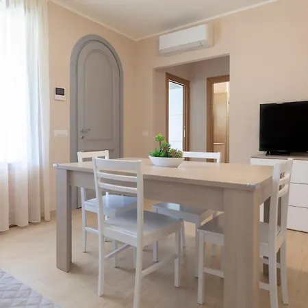 Dei Pini Apartment